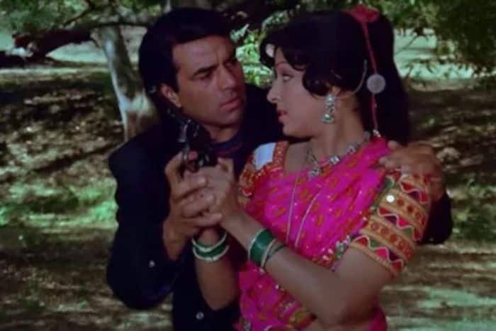 Why did Dharmendra bribed Sholay’s crew?