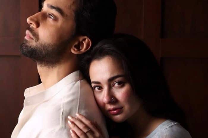 What is the role played by Hania Aamir in Meri Zindagi Hai Tu?