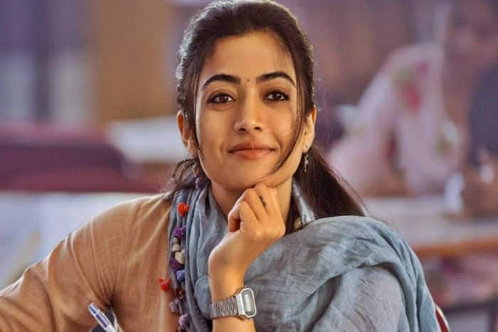 What is the box office collection of The Girlfriend?