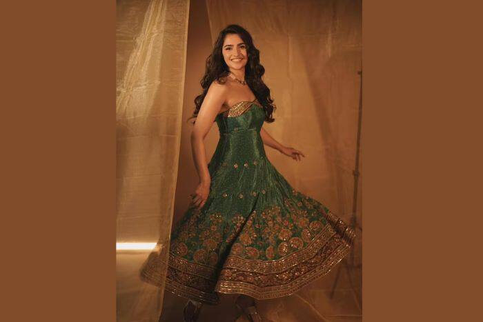 bollywoodlife.com photo