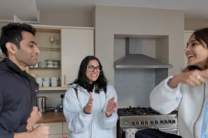 How did Ayushmaan introduce Samiksha recently?