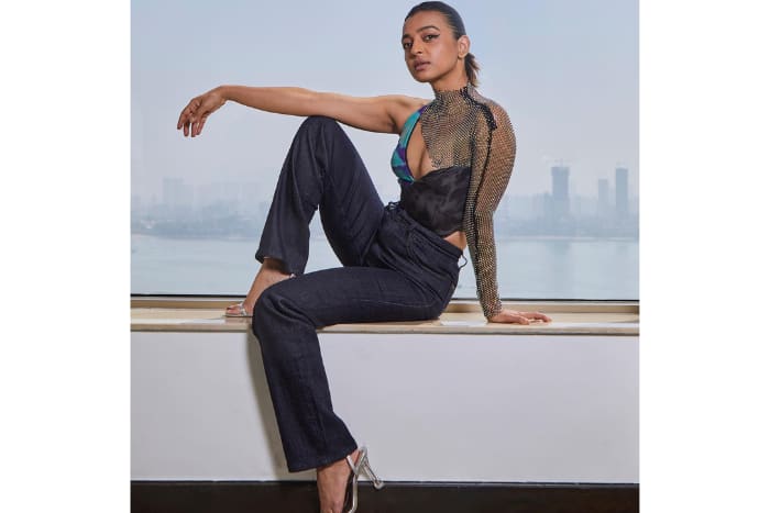 राधिका आप्टे से मेकर्स ने कही ये बात