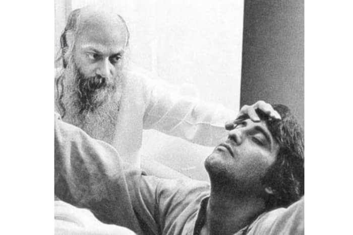 विनोद खन्ना ने ली थी ओशो की शरण