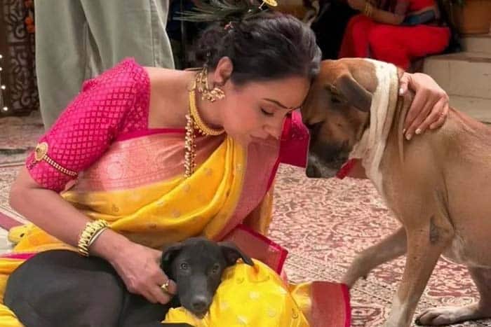 हाथ में चाकू उठाएगी अनुपमा