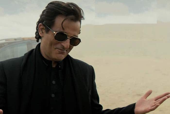 आज भी वायरल होती है अक्षय खन्ना और करिश्मा कपूर की ये तस्वीर