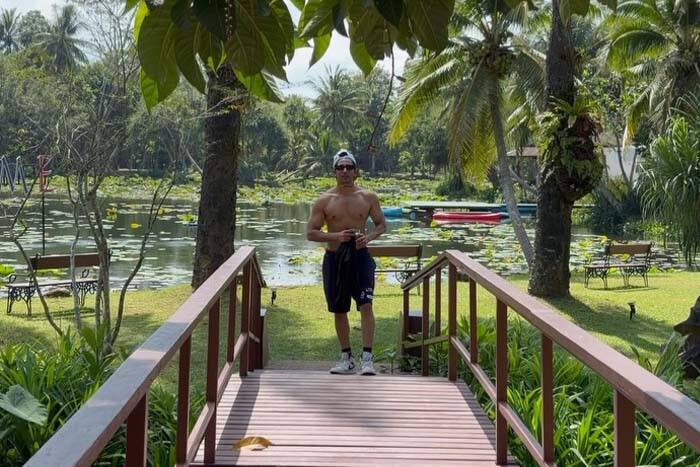 वेकेशन पर मस्ती करते दिखे अमन गांधी और शगुन शर्मा