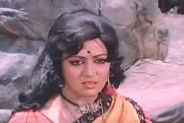 हेमा मालिनी (बसंती)