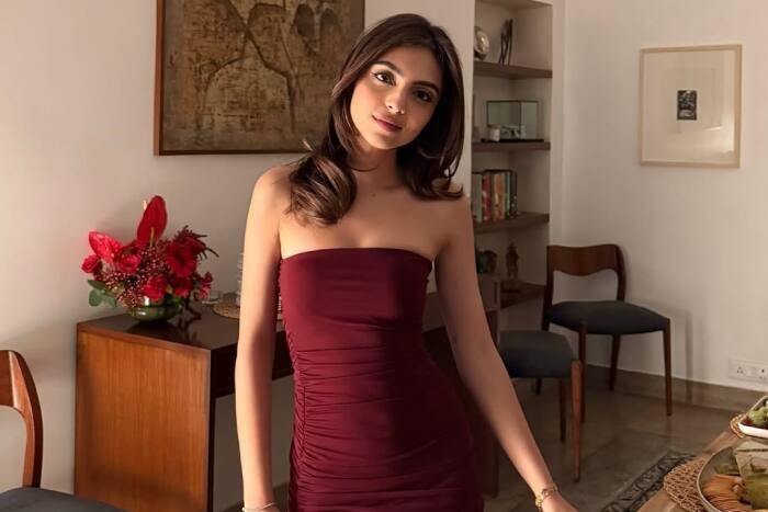 सोशल मीडिया पर एक्टिव हैं अविवा बेग