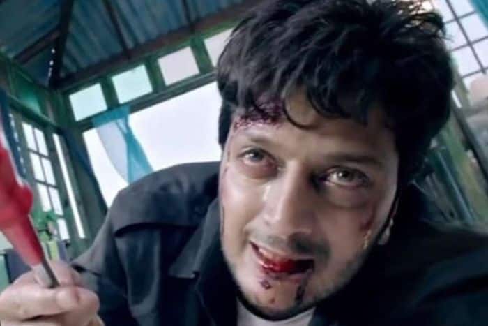 राकेश महदकर, रितेश देशमुख (एक विलेन)