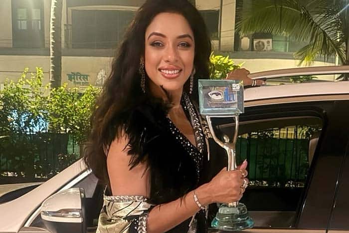 रुपाली गांगुली ने कैमरे के आगे जमकर दिए पोज