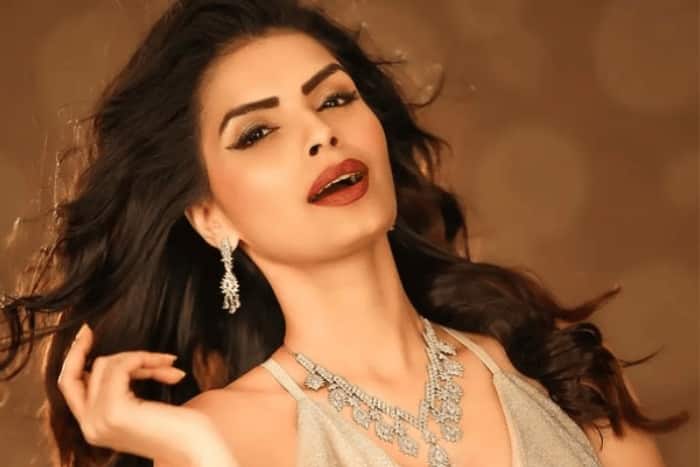 सोनाली राउत की बोल्ड फोटो