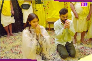 प्रेमानंद महाराज से मिलने पहुंचे विराट कोहली और अनुष्का शर्मा, बाबा से मिलकर एक्ट्रेस हुईं इमोशनल, कही ये बात