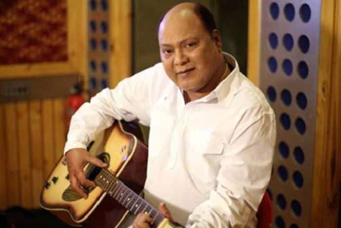 एयरपोर्ट पर पड़ा दिल का दौरा