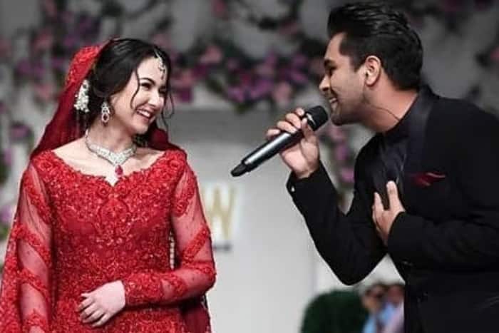 Is Hania Aamir engaged?