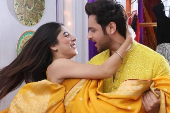 पहले नंबर पर अनुपमा