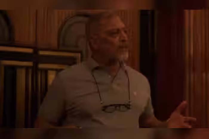 विशाल भारद्वाज ने तोड़ी चुप्पी