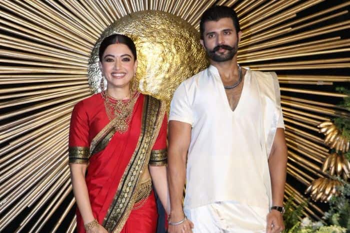 कैसा था रश्मिका मंदाना का रिसेप्शन लुक?