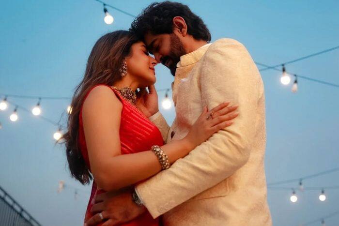 कहां हुई कृतिका और गौरव की शादी?