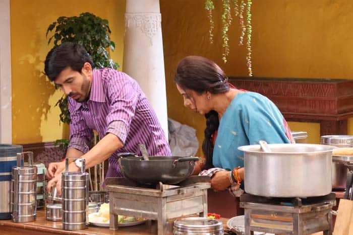 दिग्विजय के पास वापस लौटेगी अनुपमा