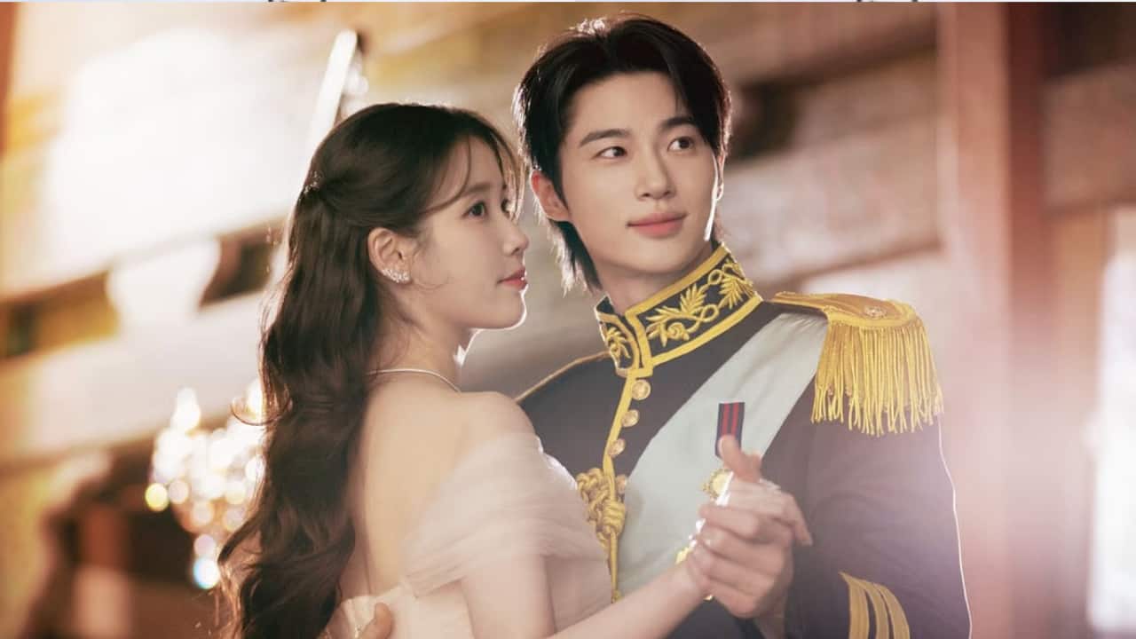 Perfect Crown controversy: Fans demand script books be DESTROYED over history errors