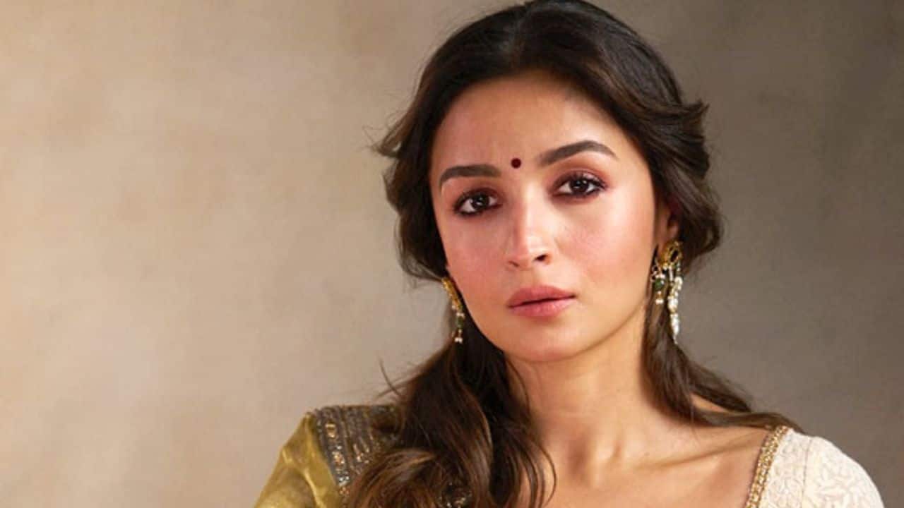 bollywoodlife.com photo