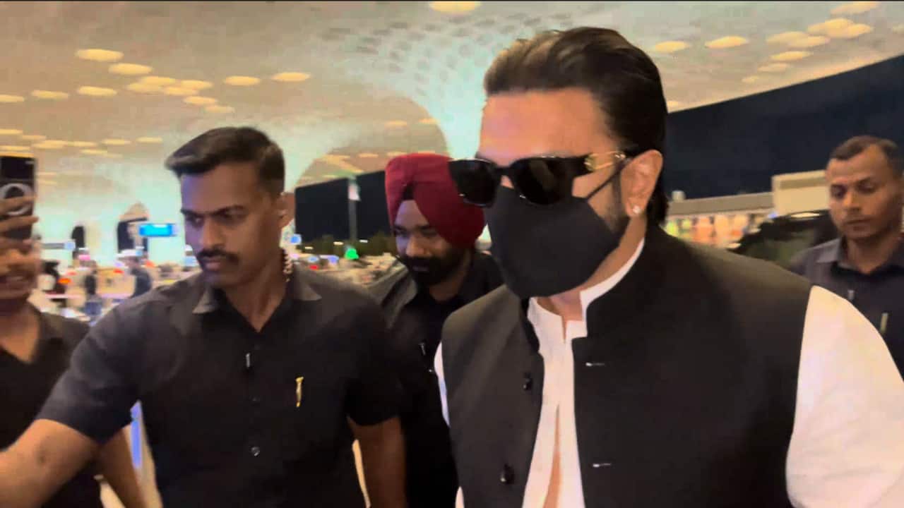 Ranveer Singh offers APOLOGY at Mysuru’s Chamundeshwari temple over ‘Kantara’ remark, Here's everything we know