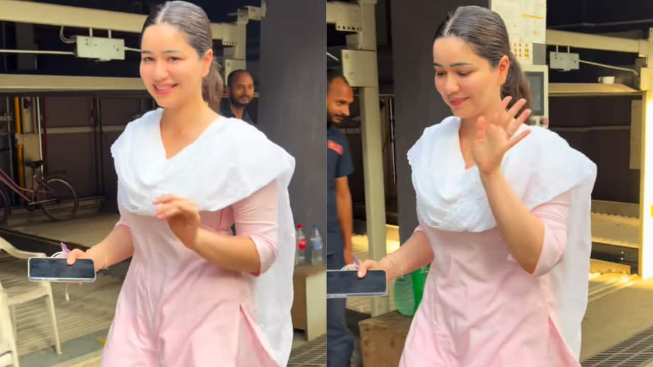Video: सलवार-सूट पहने कैमरे में कैद हुईं सारा तेंदुलकर, सादगी देख लोग बोले- 'ये तो कबीर सिंह की प्रीति लग रही है'