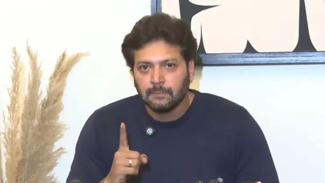 साउथ एक्टर रवि मोहन ने पत्नी आरती पर लगाए गंभीर आरोप, कहा- 'काला जादू किया, खून की उल्टियां हो रहीं'