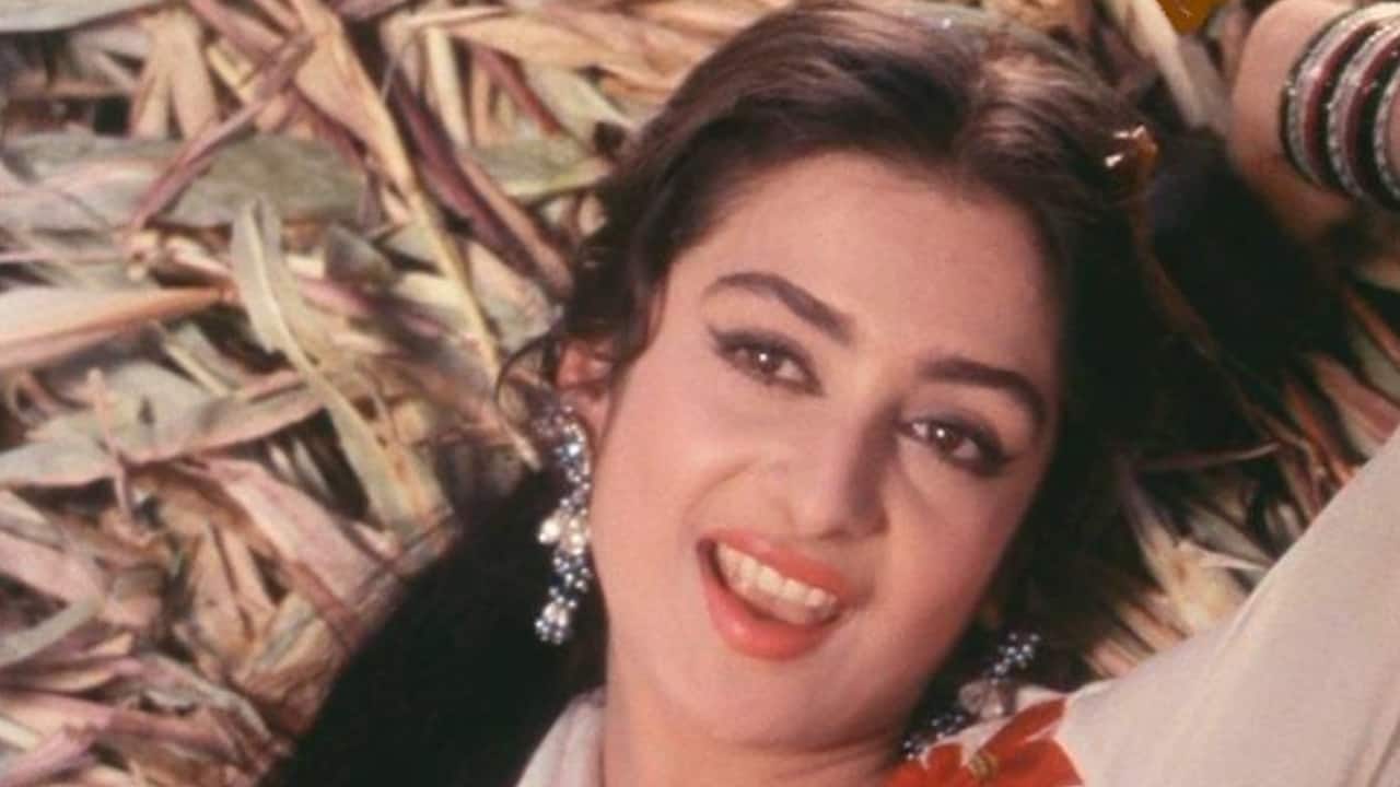 नानी-परनानी थीं तवायफ, मां ने फिल्मों में कमाया नाम, इस एक्ट्रेस की फैमिली की कहानी हिला देगी दिमाग