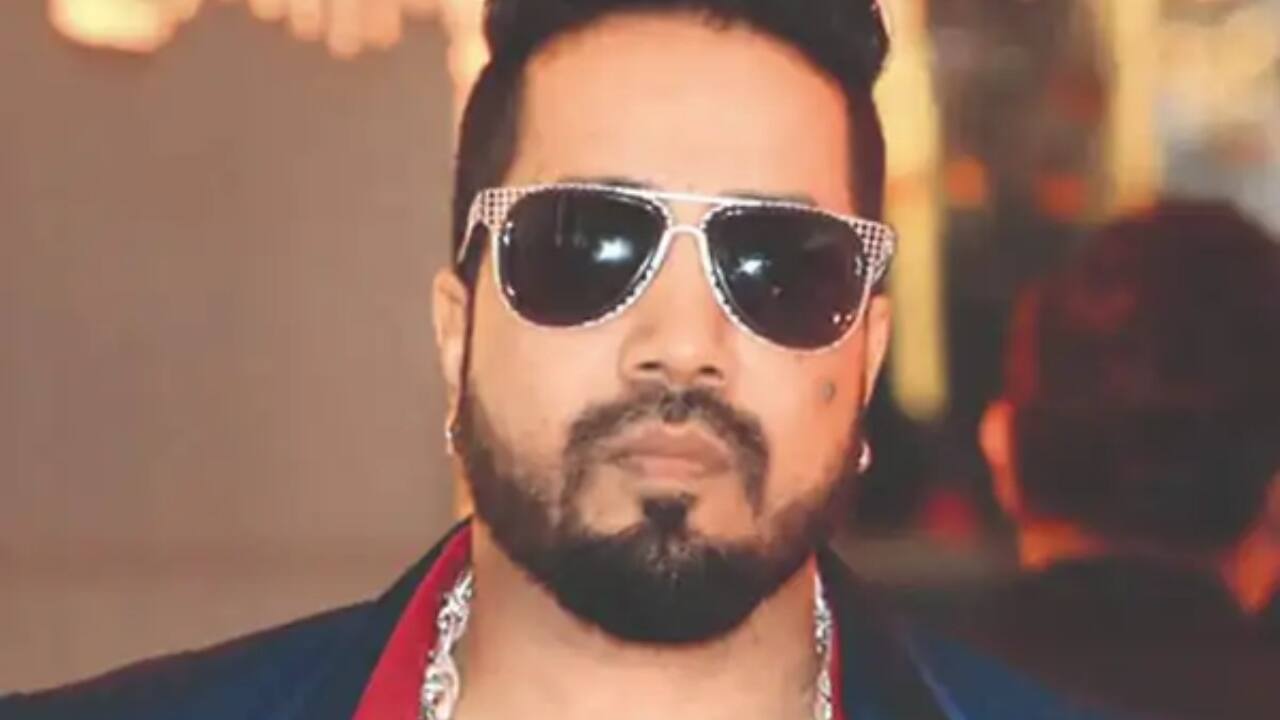 bollywoodlife.com photo