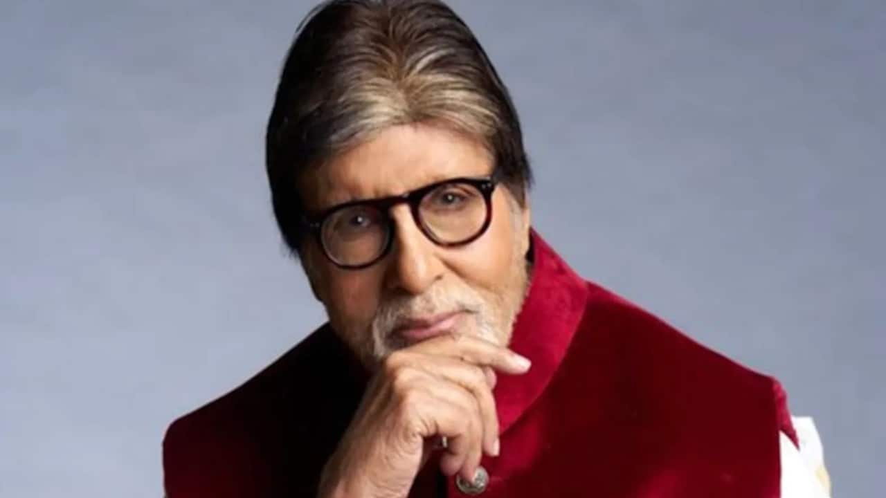 Amitabh Bahchan को सर्जरी के लिए ICU में होना पड़ा था भर्ती, बिग बी ने दिया हेल्थ अपडेट