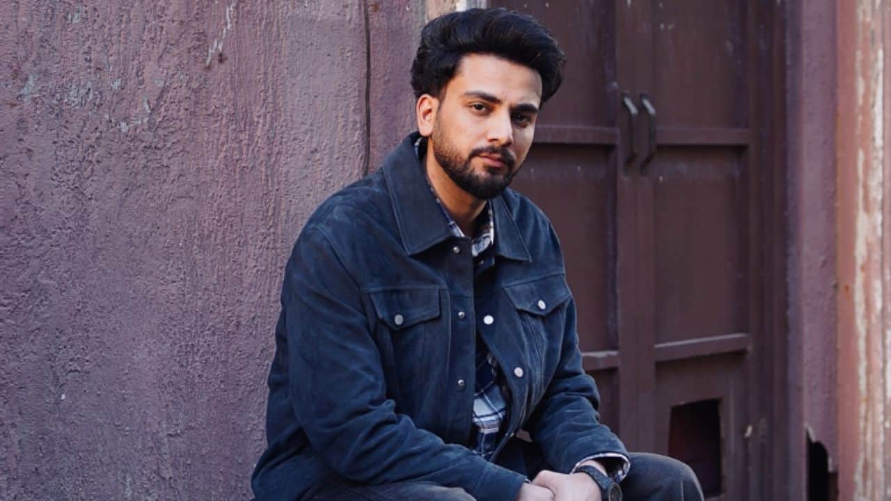 Elvish Yadav to debut with film Malamaal Weekly 2, says ‘Bollywood mein mera koi nahi tha’