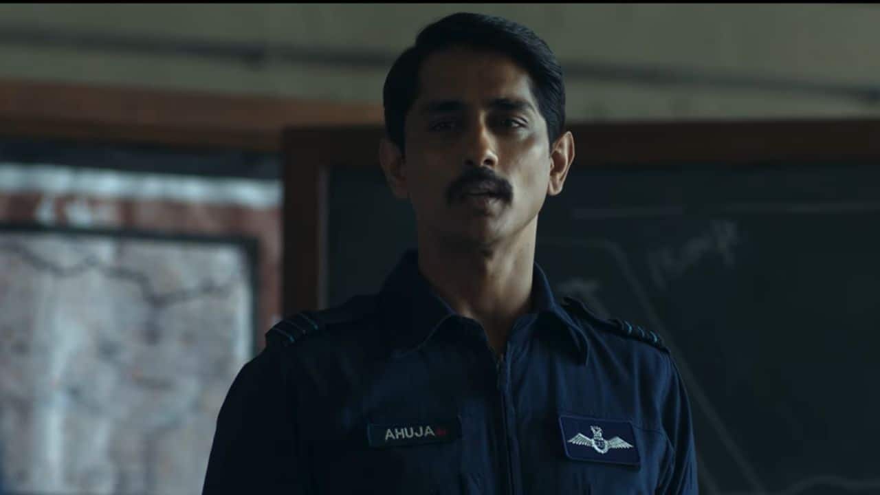 Operation Safed Sagar Trailer: स्क्वाड्रन लीडर अजय आहूजा के रोल में छा गए सिद्धार्थ, 3 मिनट के ट्रेलर में दिखी खौफनाक मिशन की झलक