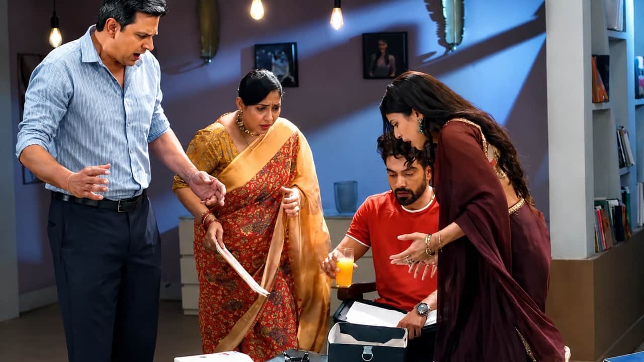 YRKKH Twist: अभिरा को मिली जान से मारने की धमकी, पोद्दार हाउस में मचा हड़कंप, कौन है अभिरा का असली दुश्मन?