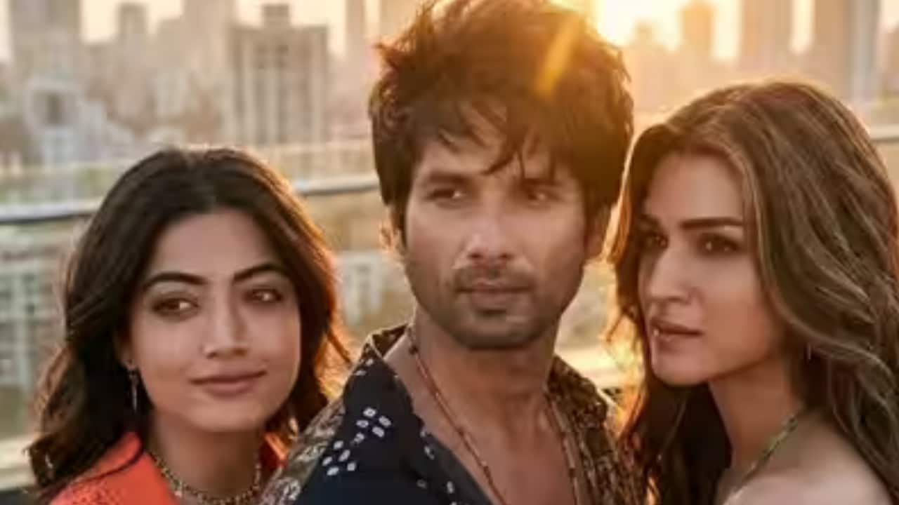 bollywoodlife.com photo