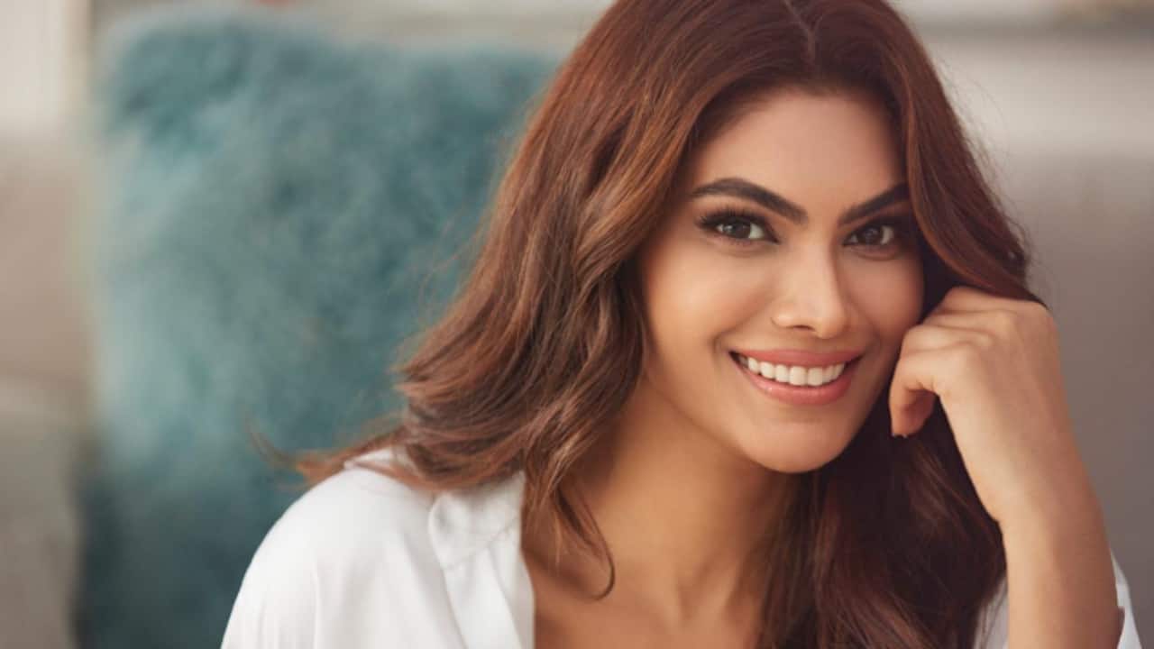 Bigg Boss 10 fame Lopamudra Raut's home BURGKED, police arrest suspect with Rs 76 lakh cash and gold