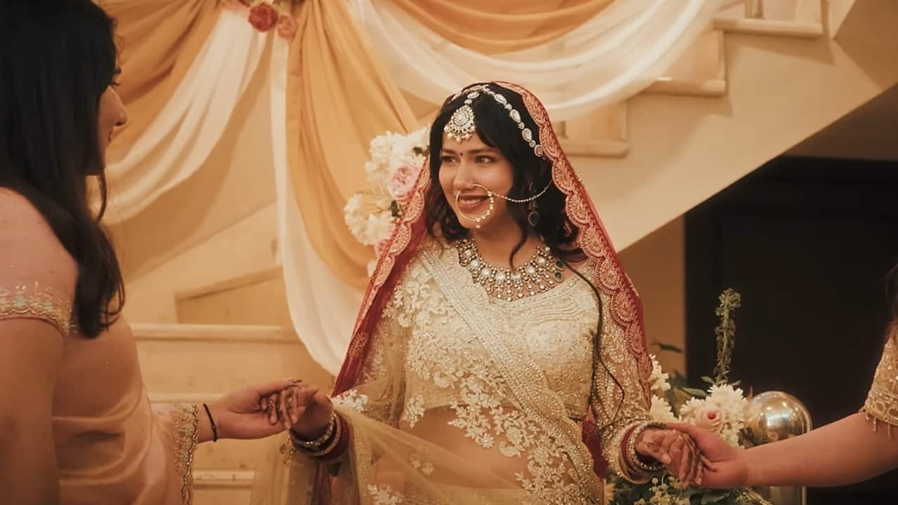 Pehli Dafa: Abhinav Chauhan and Rumman Ahmed's soothing love track should be watched by everyone