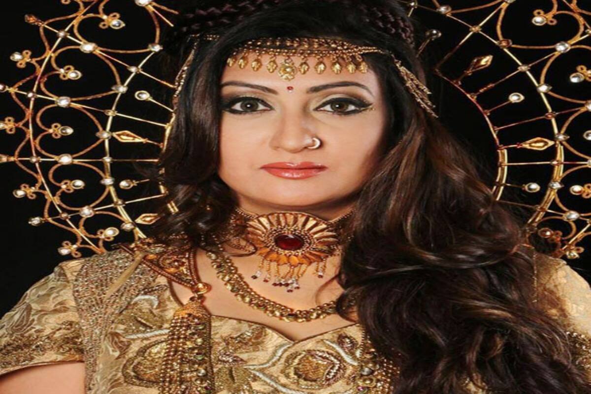 Juhi Parmar On Getting Karmphal Data Shani I Couldn T Have Asked For A Better Show Bollywood News Gossip Movie Reviews Trailers Videos At Bollywoodlife Com Shani's character is essayed by sunil kumar shani is the kannada version of the hindi serial karmaphal daata shani.