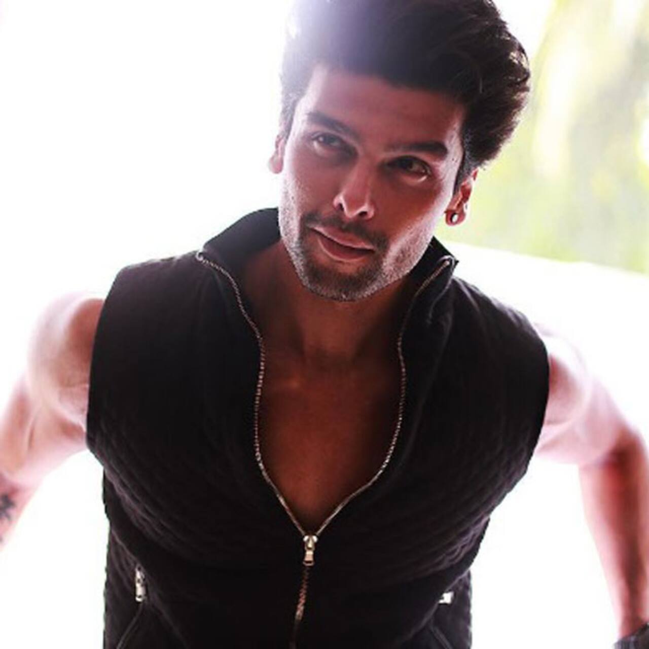 Kushal Tandon has found a new friend and you HAVE to see who it is