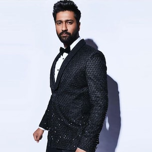 These 7 pictures of Vicky Kaushal tell us why he is the heartthrob of the nation