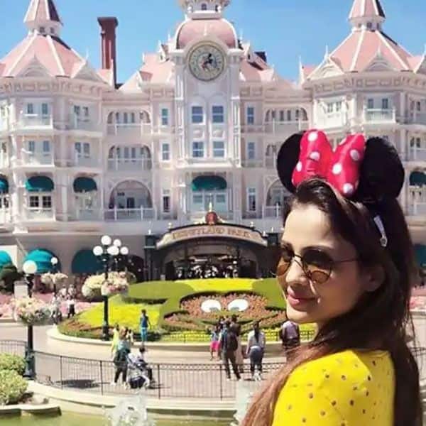 Adaa Khan s Pictures From Disney Land Will Make You Want To Visit The 