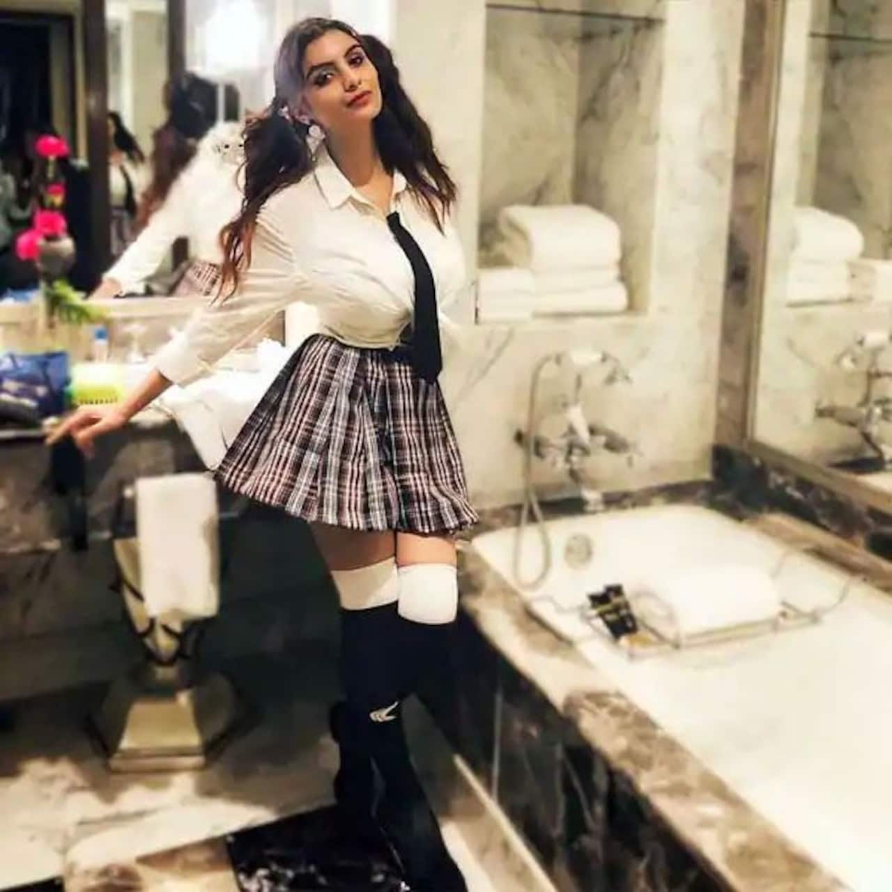 Bigg Boss 13: Gandi Baat 2 actress Anveshi Jain turns schoolgirl for a ...