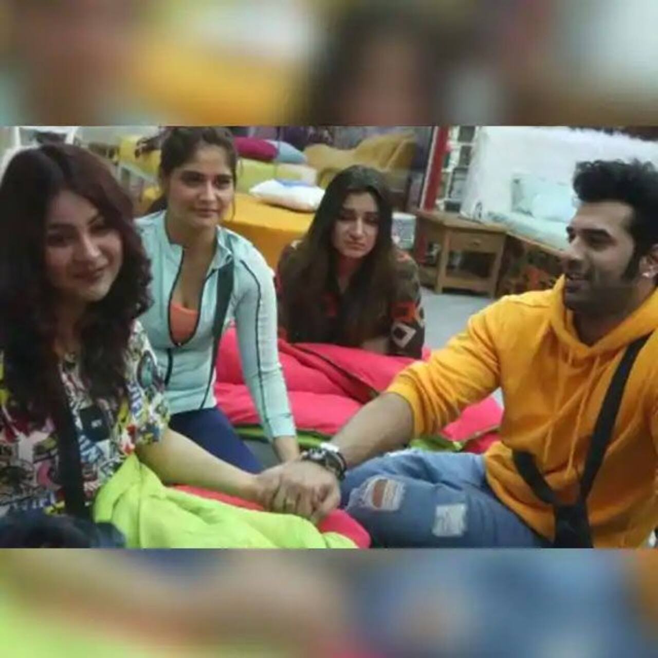 Bigg Boss 13: Hindustani Bhau has given funny nicknames to the housemates, check out the complete list Bigg Boss 13: Hindustani Bhau has given funny nicknames to the housemates, check out the complete list