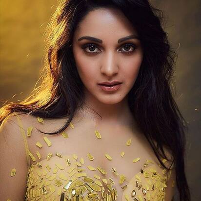 Kiara Advani looks like a dreamy princess in a mirror yellow gown