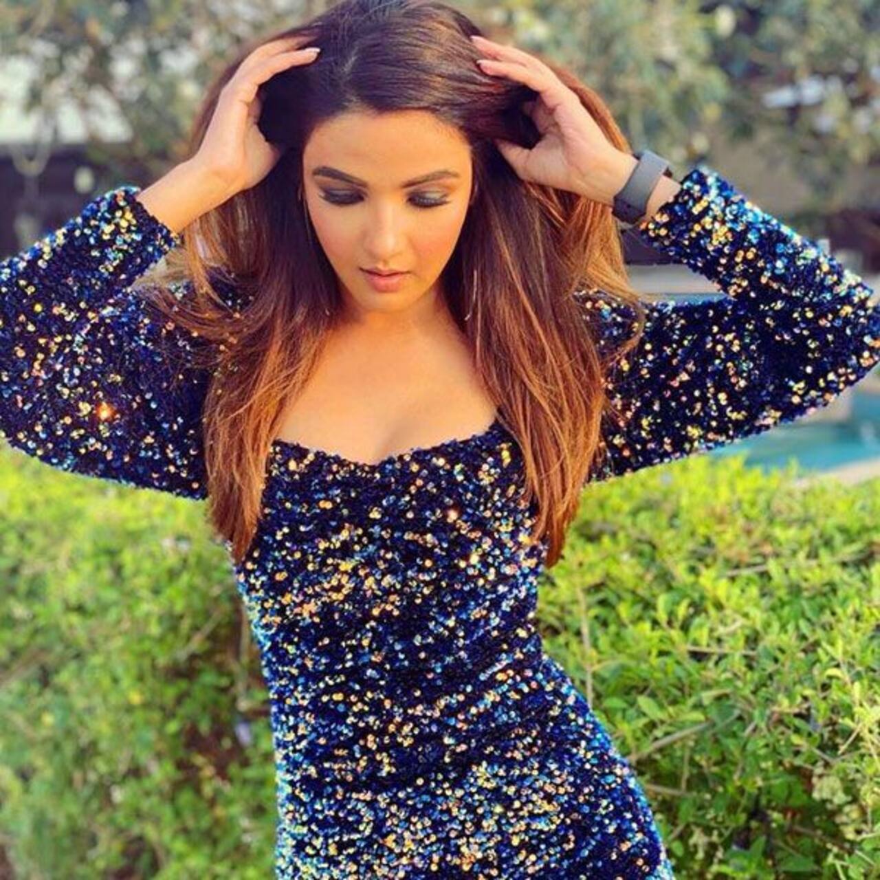 Naagin 4 Jasmin Bhasin looks like a million bucks as she dons a hot