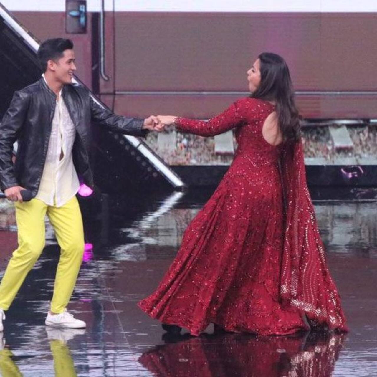 Dance Plus 5: Kajol recreates the iconic 'Jaa Simran Jaa' scene from ...