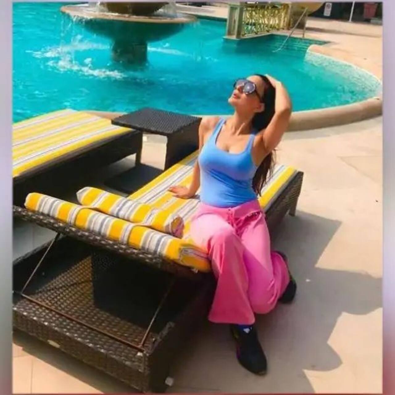 Ahead Of Bigg Boss 13 Finale Maalkin Ameesha Patel Gets Into Chillax Mode 