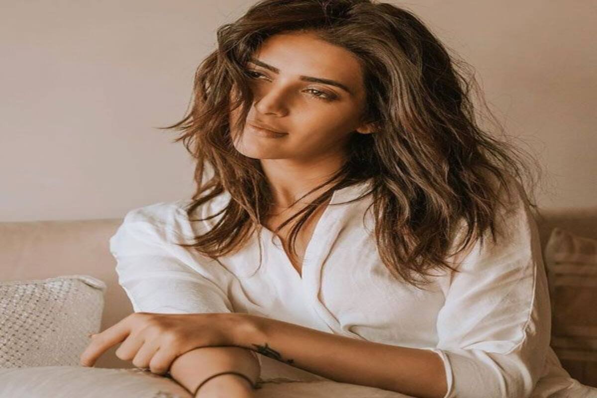 Karishma Tanna Reveals Details Of Her Audition For Kyunki Saas Bhi Kabhi Bahu Thi Says It Was Horrible टीवी सीरियल, क्योंकि सास भी कभी बहू थी (title song) tv serial kyonki saas bhi kabhi bahu thi. kyunki saas bhi kabhi bahu thi says