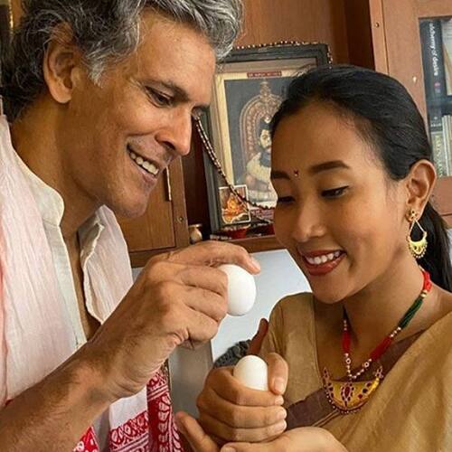 Milind Soman Latest News Photos Videos Awards Filmography Milind Soman Biography Bollywood Life 583,621 likes · 9,356 talking about this. filmography milind soman biography
