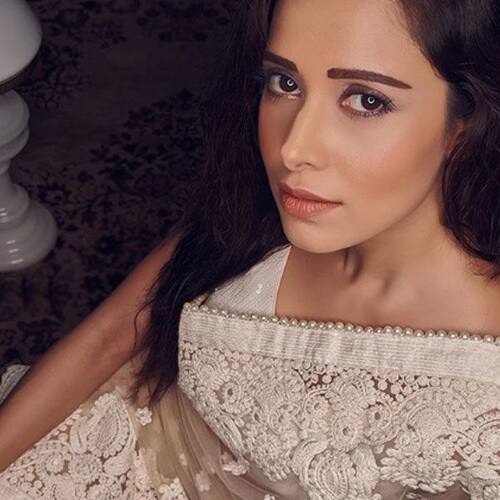 4pf75s8uunqf1m Akaash vani, akaash şi vani, акаш и вани, liebe überwindet alles, akaashvani. https www bollywoodlife com movies akaash vani